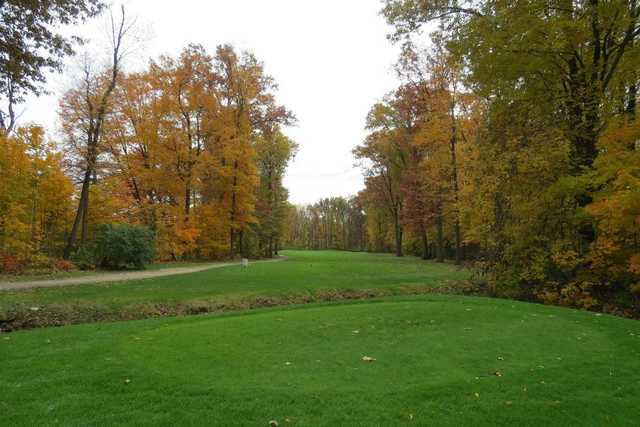 North Olmsted Golf Club - 9 Holes - photo 4