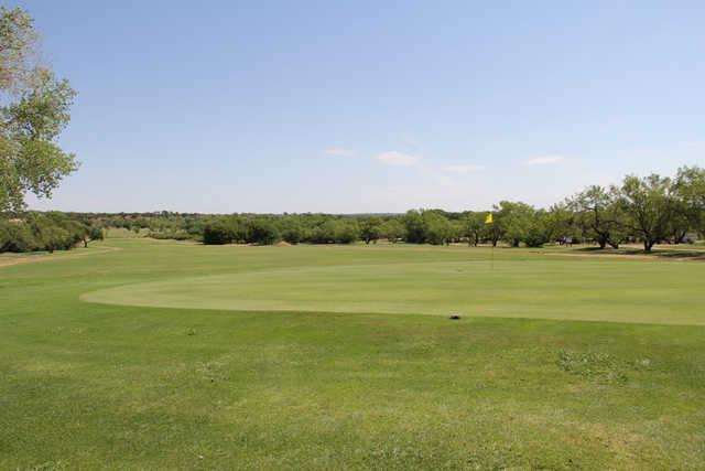 Roaring Springs Ranch Golf Course - photo 3