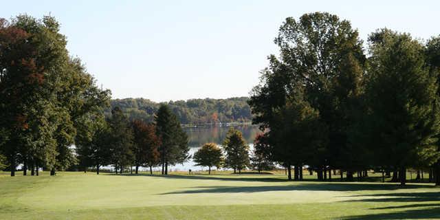 Hillsdale Golf & Country Club - photo 2