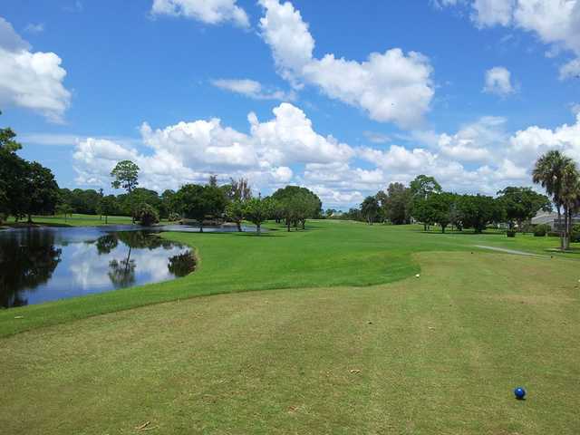 Myerlee Country Club - photo 3