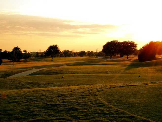 Cottonwood Creek Golf Course - photo 3
