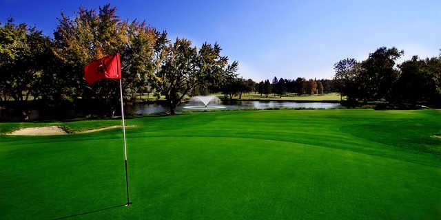 Cameron Park Country Club - photo 2