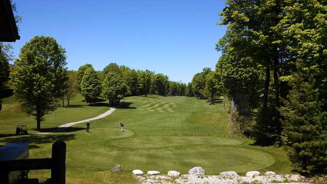 Chestnut Valley Golf Course - photo 2