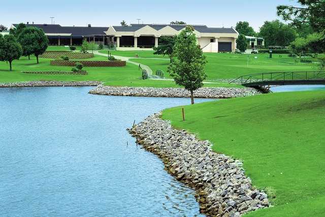 The Greens Country Club - photo 2