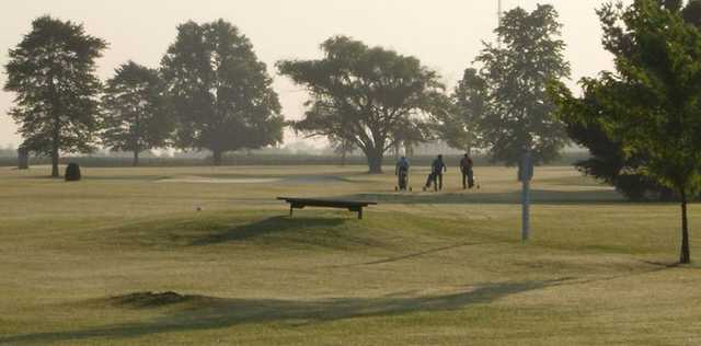 Hollow Acres Golf Center - photo 3