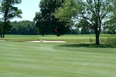 Maplewood Golf Course - photo 2