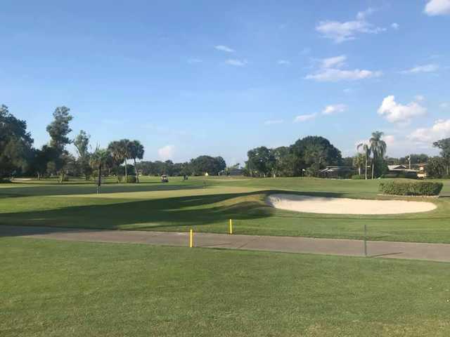 Seminole Lake Country Club - photo 4