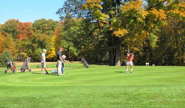 Barker Lake Country Club - photo 2