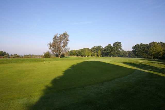 Slinfold Golf & Country Club - photo 5