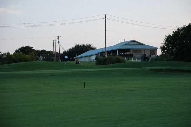 Bluebonnet Hill Golf Course - photo 3