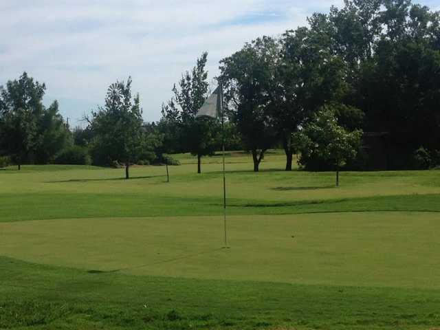 Pine Edge Golf Course - photo 2