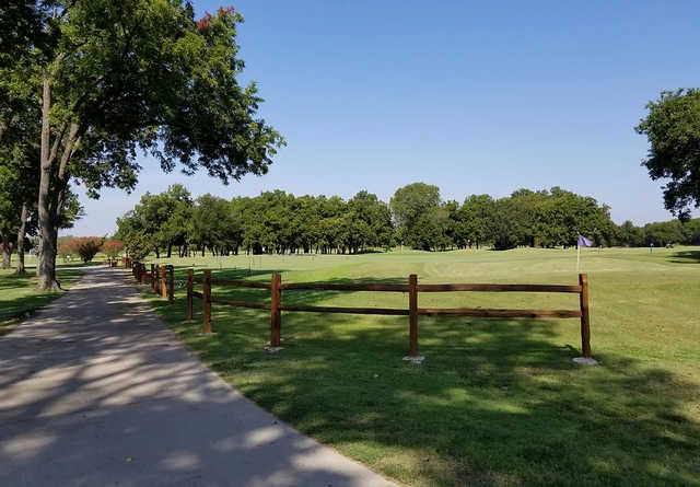 Keeton Park Golf Course - photo 2