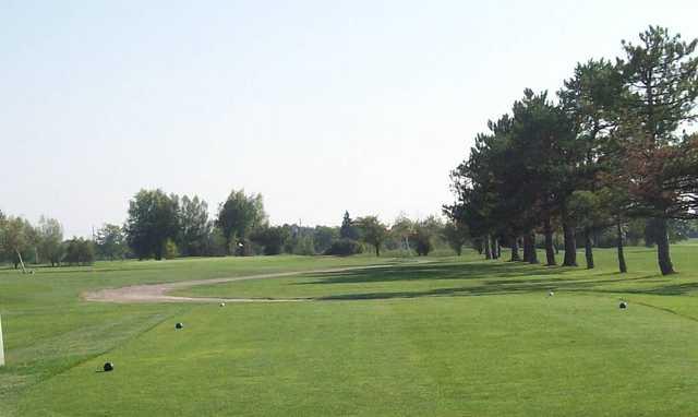 Wyndridge Oaks Golf Course - photo 3