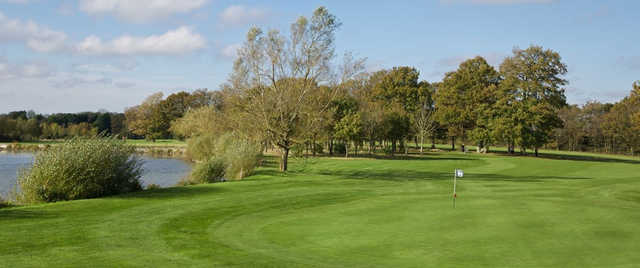 Slinfold Golf & Country Club - photo 4