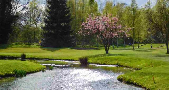 Shirley Golf Club - photo 2