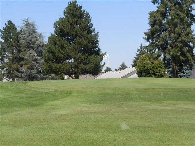 Salemtowne Golf Club