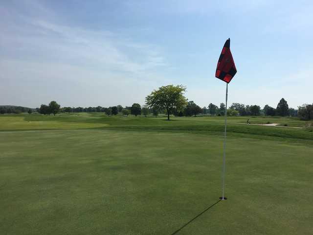 Crown Pointe Golf Club - photo 2