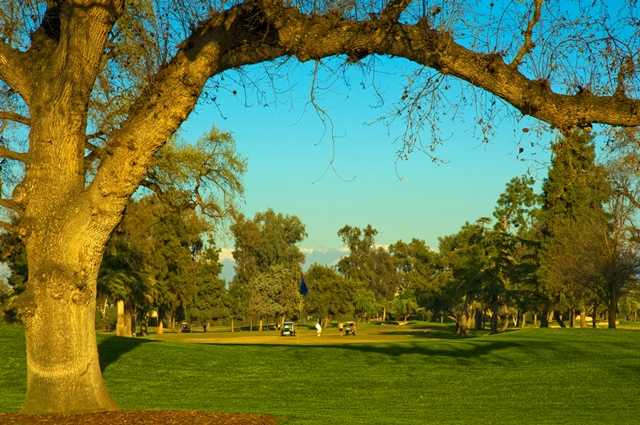 Visalia Country Club - photo 2