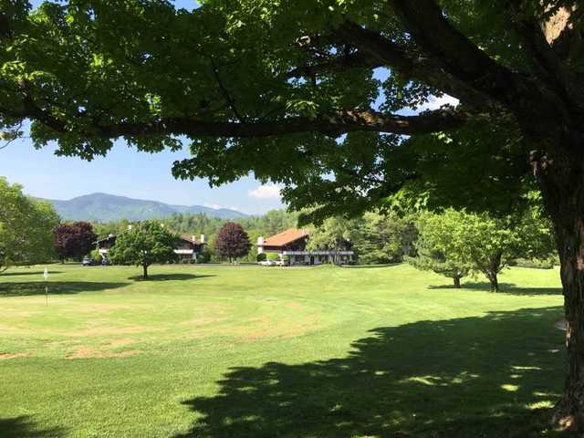 Linderhof Country Club - photo 1