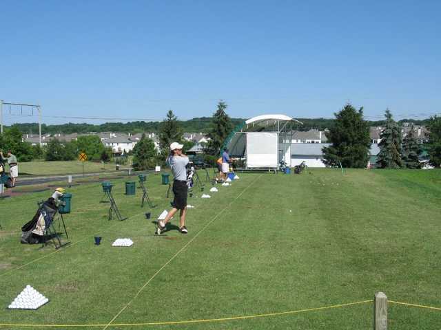 Blue Bell Country Club - photo 3