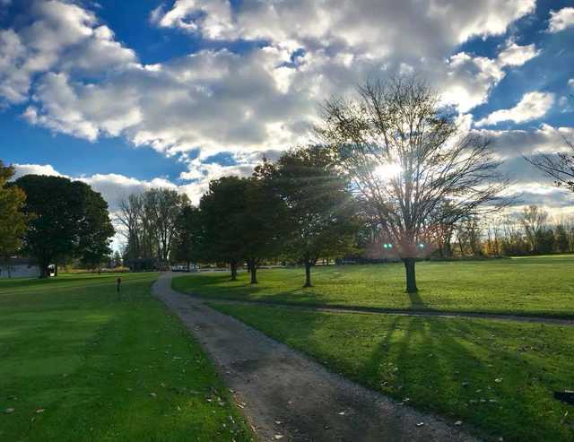 West Ottawa Golf Club - photo 5