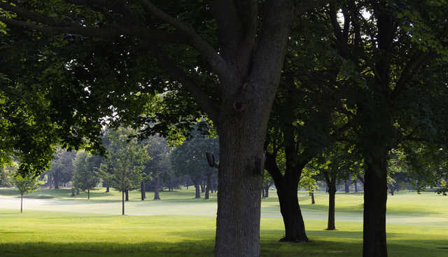 Crystal Lake Country Club - photo 5