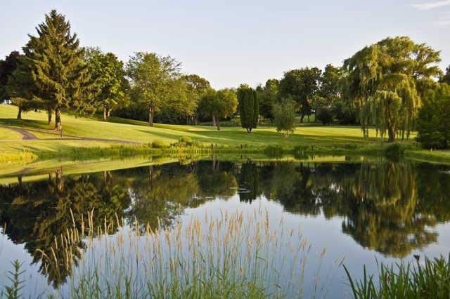 Woodstock Country Club - photo 3