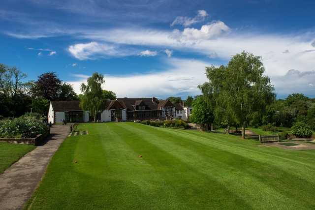 Addington Court Golf Centre - Championship Course - photo 4