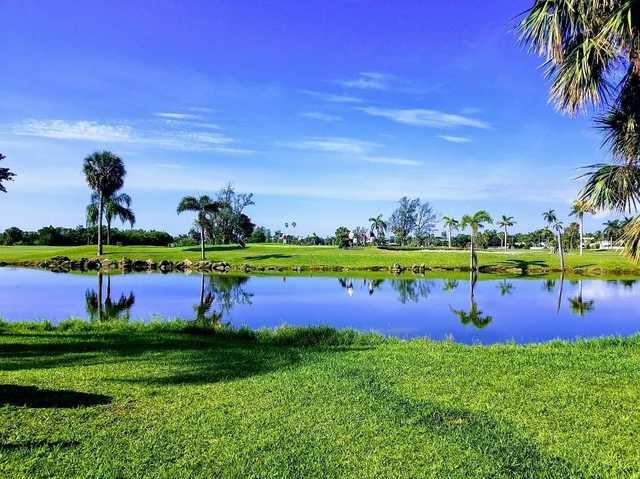 Lake Worth Beach Golf Club - photo 6