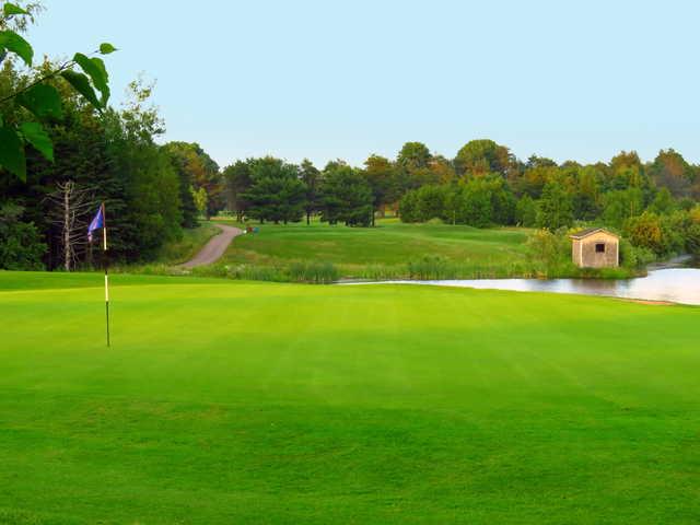 Amherst GC - photo 1