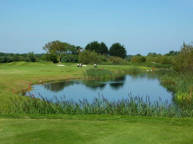 Balcarrick Golf Club - photo 3
