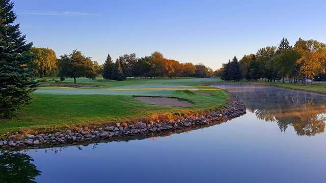 Marshall Golf Club - photo 3
