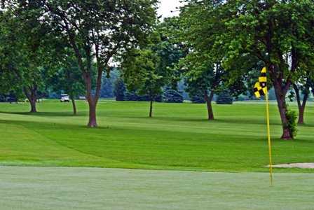 Sac Country Club - photo 1