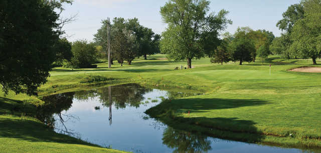 Willow Lakes Golf Course - photo 2