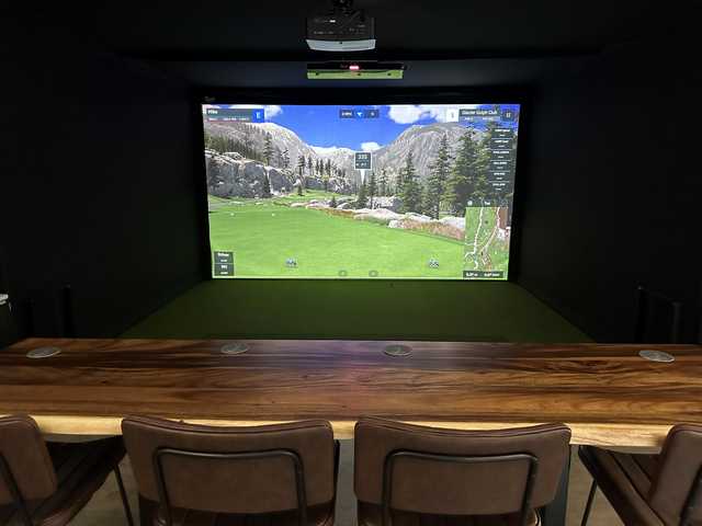 The Birdhouse Indoor Golf - photo 4