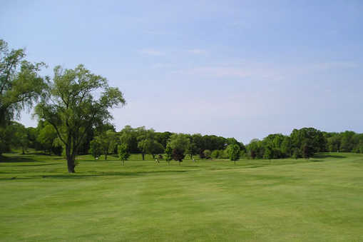 Beverly Golf & Tennis Club - photo 1