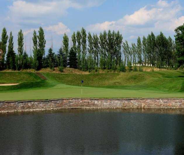 Woodland Country Club - photo 4