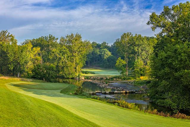 Valley of the Eagles Golf Club - photo 2