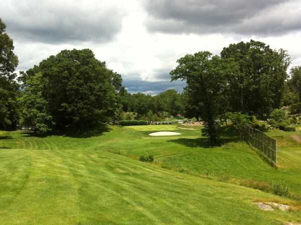 Oak Hills Park Golf Course - photo 3