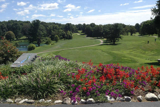 Twin Shields Golf Club