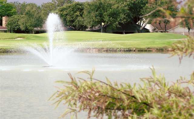 Bentwood Country Club - photo 2