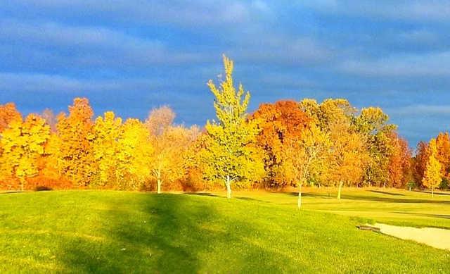 Lake Breeze Golf Club