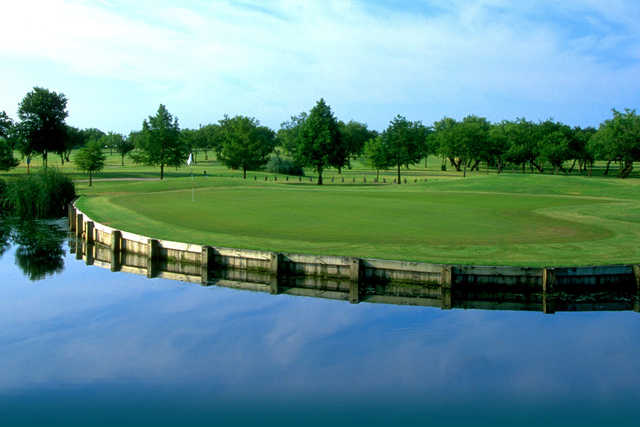 Prairie Lakes Golf Course - photo 2