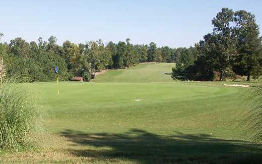 Quarry Hills Country Club