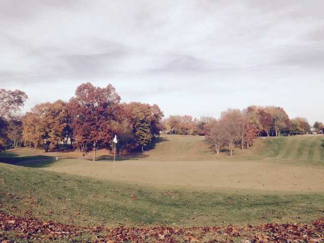Knollwood Country Club - photo 2