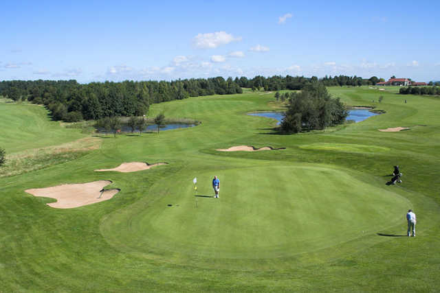 Thornbury Golf Centre - photo 4