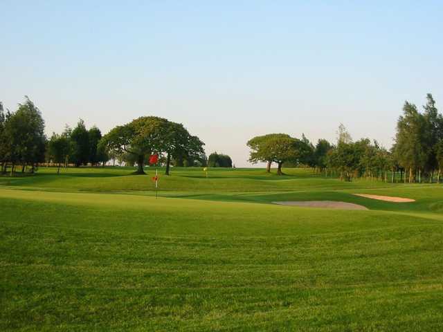 Fairwood Park Golf Club - photo 3