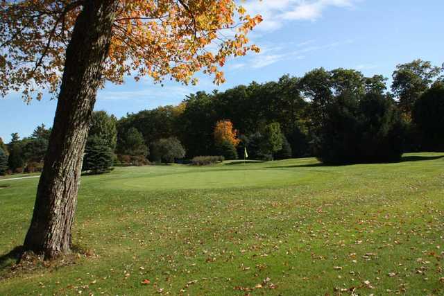 Merriland Farm Par 3 Golf Course - photo 4