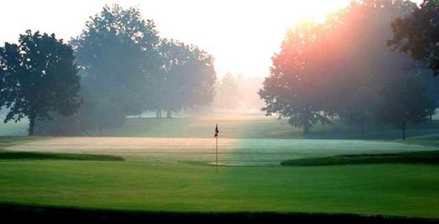 Hyde Park Golf & Country Club - photo 3