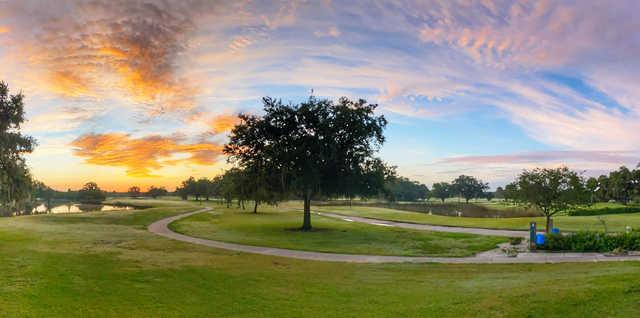 Gillespie Club - 9 Holes - photo 1